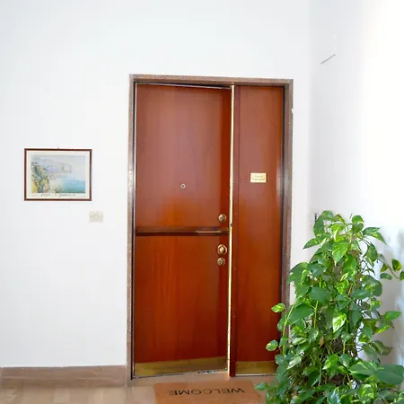 Vendégház Luiselle Charming Center