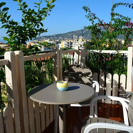 Gasthof Luiselle Charming Center Sorrent