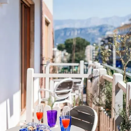 Luiselle Charming Center Vendégház